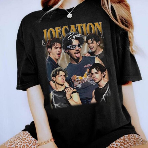 New Jonas Tour 2025 TShirt Living The Dream Vintage Concert Shirt Gift - Picture 2 of 10